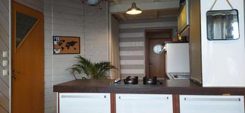 Photo de la galerie de l'établissement Appartement Vue Mer, RDC, Plage de Trestrignel, à Perros-Guirec