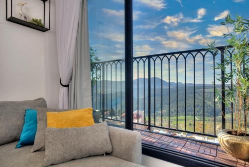 Galería fotográfica de Open Skys en Safed