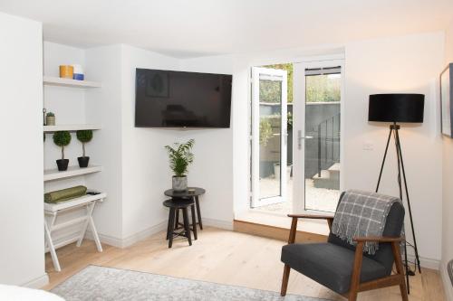 The Burrow by Harrogate Serviced Apartments