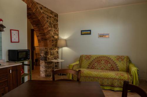 A television and/or entertainment centre at Agriturismo Mercurio