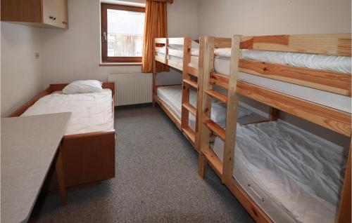 Gallery image of 6 Bedroom Cozy stacaravan In Gosau in Gosau