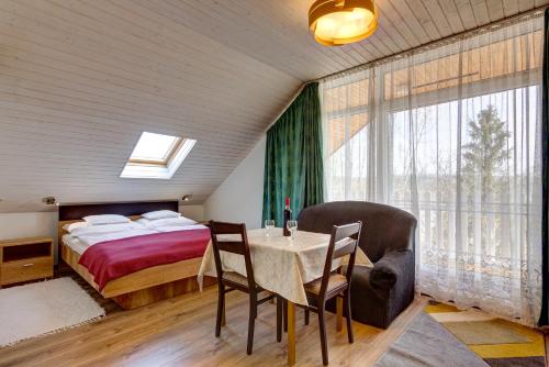 Posteľ alebo postele v izbe v ubytovaní Gyapay Apartman Hévíz