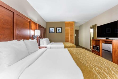 Cama o camas de una habitación en Comfort Inn Escondido San Diego North County