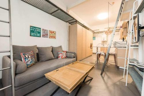 Vonelf Luxury Apartments - Retiro, Madrid, Spain