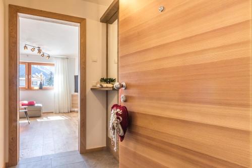 Fotografie z fotogalerie ubytování HAUS GREG v destinaci Dobbiaco