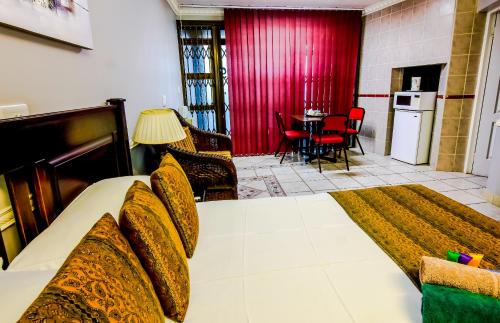 Caesars Guesthouse – Photos 4