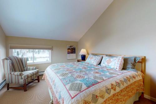 Легло или легла в стая в Spacious East Vail home with Amazing Mountain Views