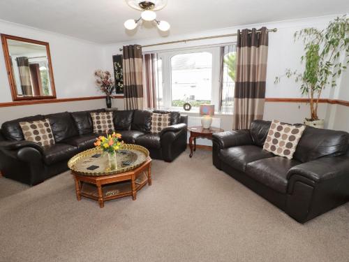 Beach Bungalow – Photos 3