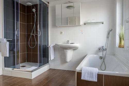 Koupelna v ubytování AKZENT Strandhotels Seestern, Delphin & Lachs