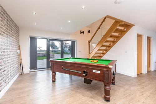 Τραπέζι μπιλιάρδου στο Lincoln 4-Beds Sleeps 13 Hot Tub & Pet Friendly