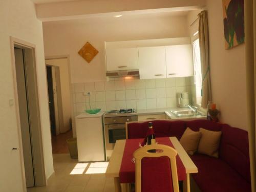 Apartment in Rovinj with Balcony, Air conditioning, WIFI, Dishwasher (230-2)