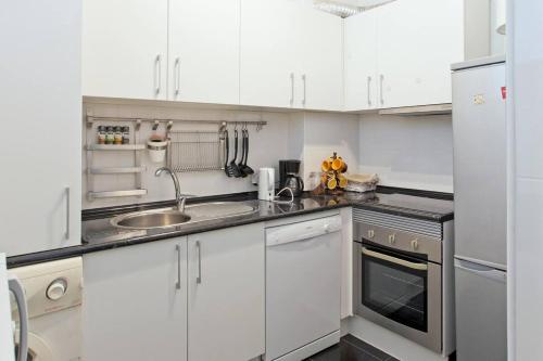 Virtuvė arba virtuvėlė apgyvendinimo įstaigoje O´Porto Torrinha Flat