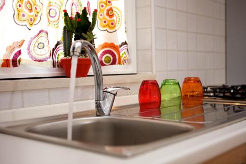 Kuchyň nebo kuchyňský kout v ubytování Azienda Agrituristica e Didattica CrauNari