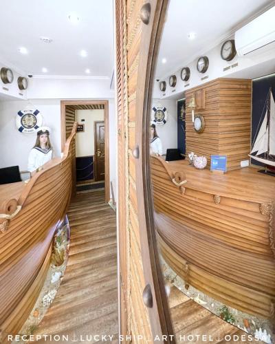 Φωτογραφία από το άλμπουμ του Lucky Ship Art Hotel στην Οδησσό