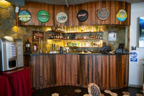 Ο χώρος του lounge ή του μπαρ στο Hotel Canto del Mar
