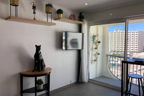 Appartement climatisé avec superbe vue mer port