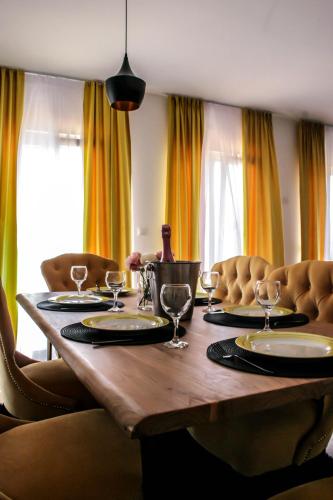 BLACKPEARL apartment
