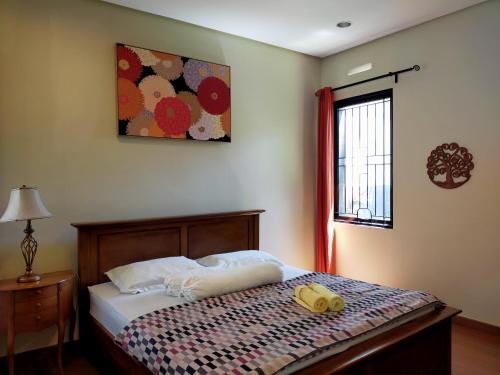 Vimala Hill villa and resort - 3 bedroomsにあるベッド