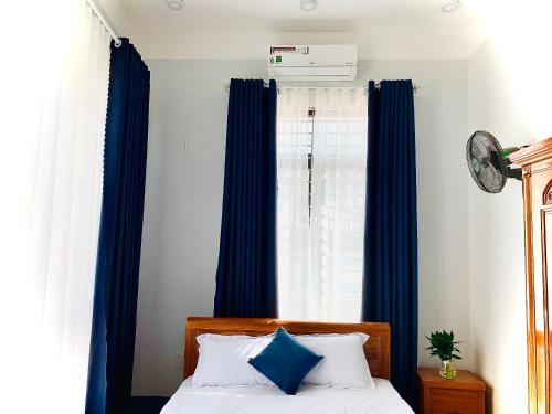 Cama o camas de una habitación en Khách sạn ĐẢO LÝ SƠN- AN DUYÊN