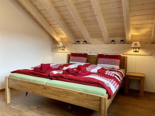 מיטה או מיטות בחדר ב-Naturnoech