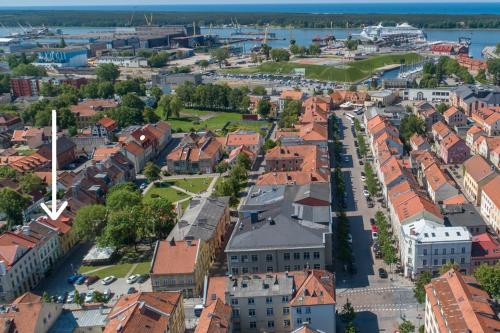 Linna Klaipėda üldine vaade või majutusasutusest Old town center studio pildistatud vaade