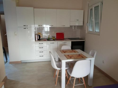 Köök või kööginurk majutusasutuses Sunset