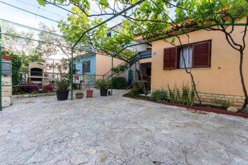 Fotografie z fotogalerie ubytování Apartmenthaus Mira Eldic v destinaci Fažana