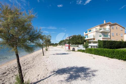 Apartments Citrine on the beach