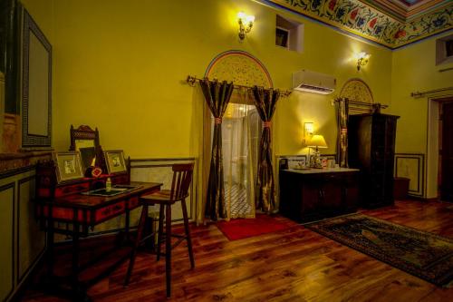 ジャイプールにあるThe Umaid Vilas Royal Heritage Haveliのギャラリーの写真