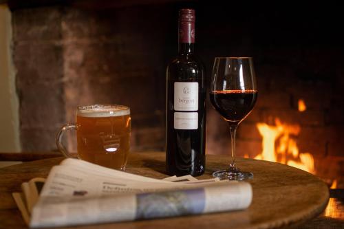 Drinks at The Talbot at Knightwick 