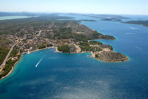 Apartmani "MARKO" Dugovača