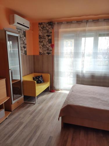 Jázmin Apartman 6725 Szeged, Petőfi Sándor sugárút 55,B. I/4 kép - 3