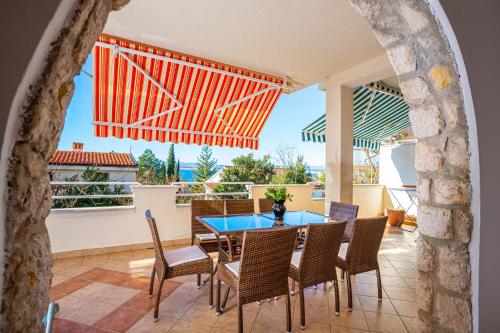 Apartment in Dramalj 41606