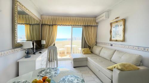 Beautiful apartment with sea views, Benal Beach