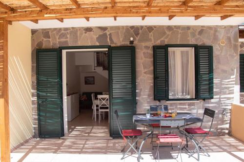 Move to Sardinia Red Apartment – Photos 3