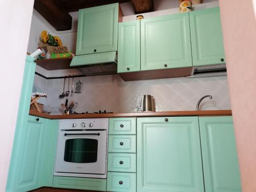 Una cocina o cocineta en Podere Piandarca
