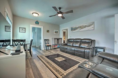 Gallery image of Home 1 Block to Lake with Private Beach Access! in Watervliet