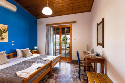 Effie Beach Front Apartment with Pool