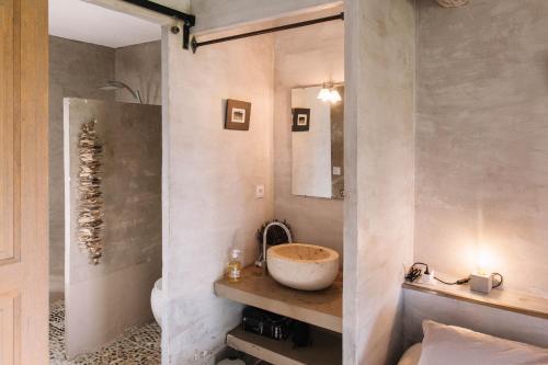 Koupelna v ubytování Le Mas de Cink