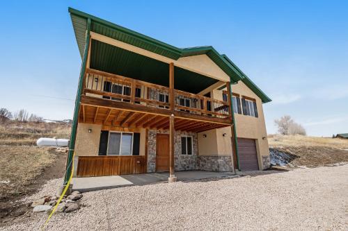 Country Bear Getaway – Photos 2