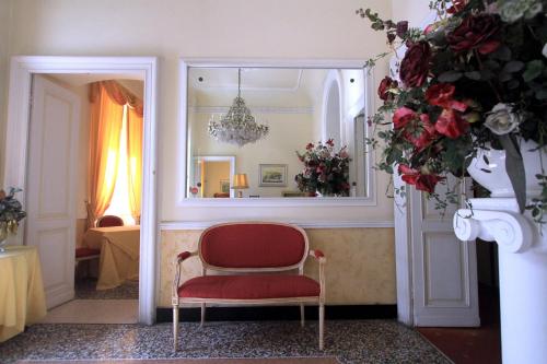 Ena Hotel
