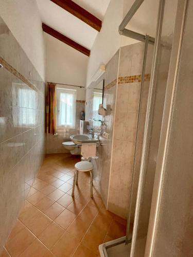 Apart Huditz photo 3