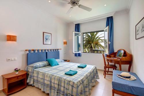 Ένα ή περισσότερα κρεβάτια σε δωμάτιο στο Villa Gecko by Villa Plus