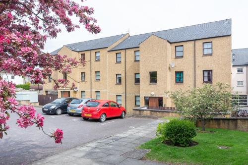 Galeriebild der Unterkunft Central St Andrews 2 Bed Apartment - Free Parking in St Andrews
