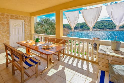 House Petra – Photos 3