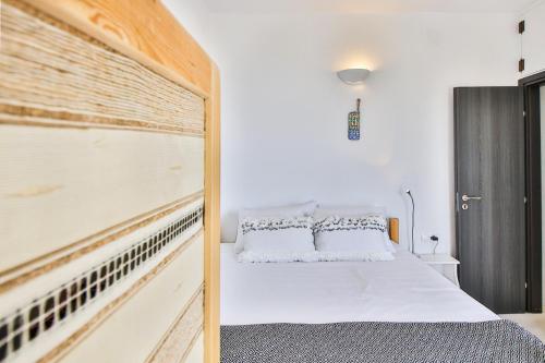 Lilly's Sunset Suite