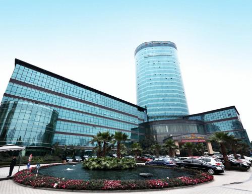 Gallery image of Tian Lai Crown Hotel in Chongqing
