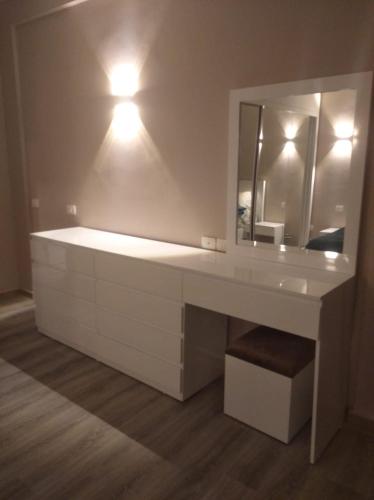 Ένα μπάνιο στο Atelier Duplex