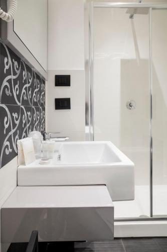 Ein Badezimmer in der Unterkunft Nostos rooms & Apartments