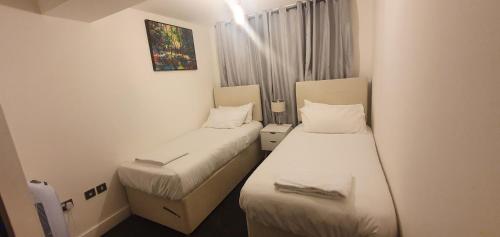 Lova arba lovos apgyvendinimo įstaigoje Garland City Centre Apartment, Crayford-Dartford